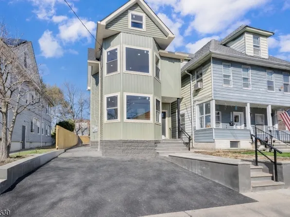 249 Hillside Ave, Leonia Boro, NJ 07605