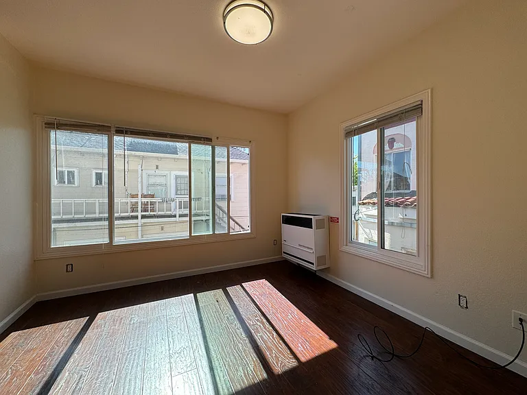 2079-87 Delaware Street — Photo 99