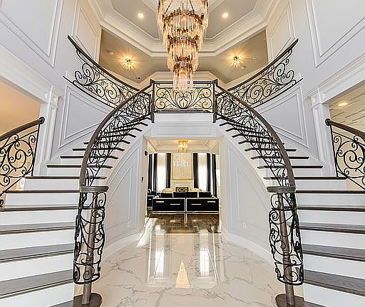 Grand Foyer 