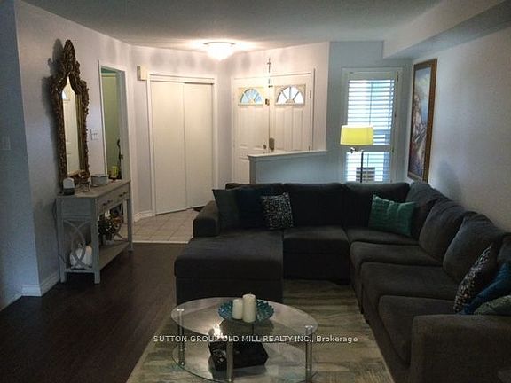 5th image of 3926 Beechnut Row
