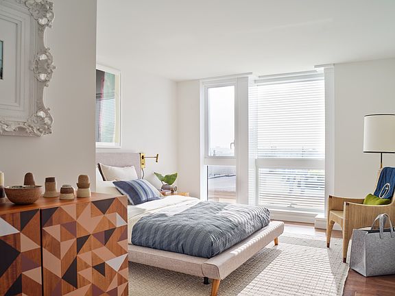 3rd image of 555 Fulton St #532ISG