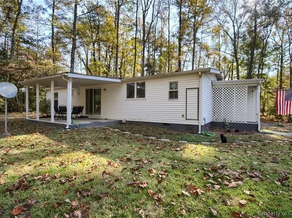 6088 Gockley Ln, Gloucester, VA 23061