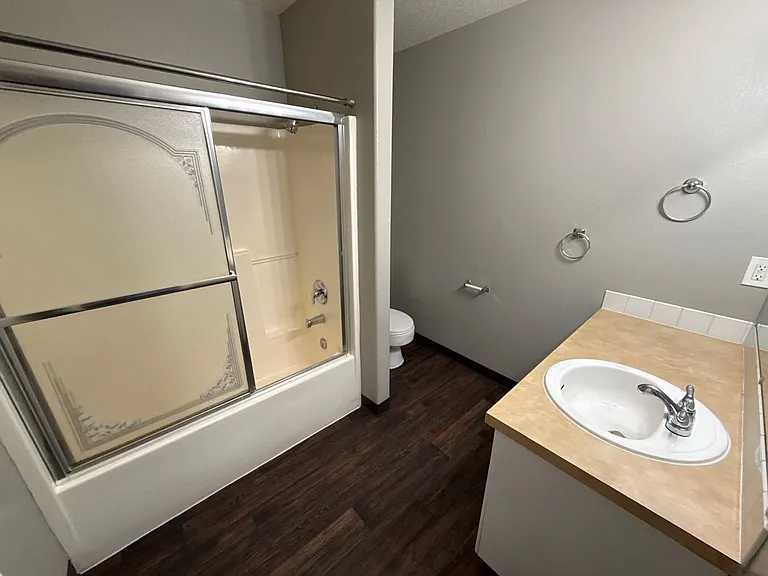 4312 Sacramento Ct NE — Photo 20
