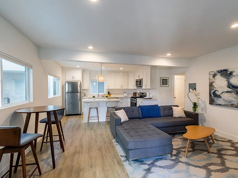 350 Hermosa Ave — Photo 26