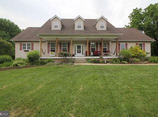 555 Fingerboard Schoolhouse Rd, Earleville, MD 21919