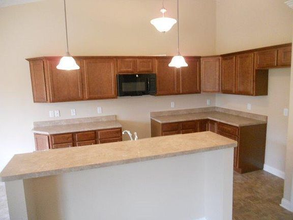 5th image of 7261 Redridge Dr