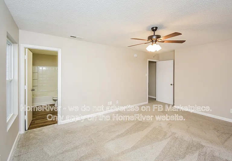 524 Runnymede Ct — Photo 10