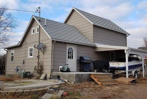 3rd image of 517 5th Ave N
