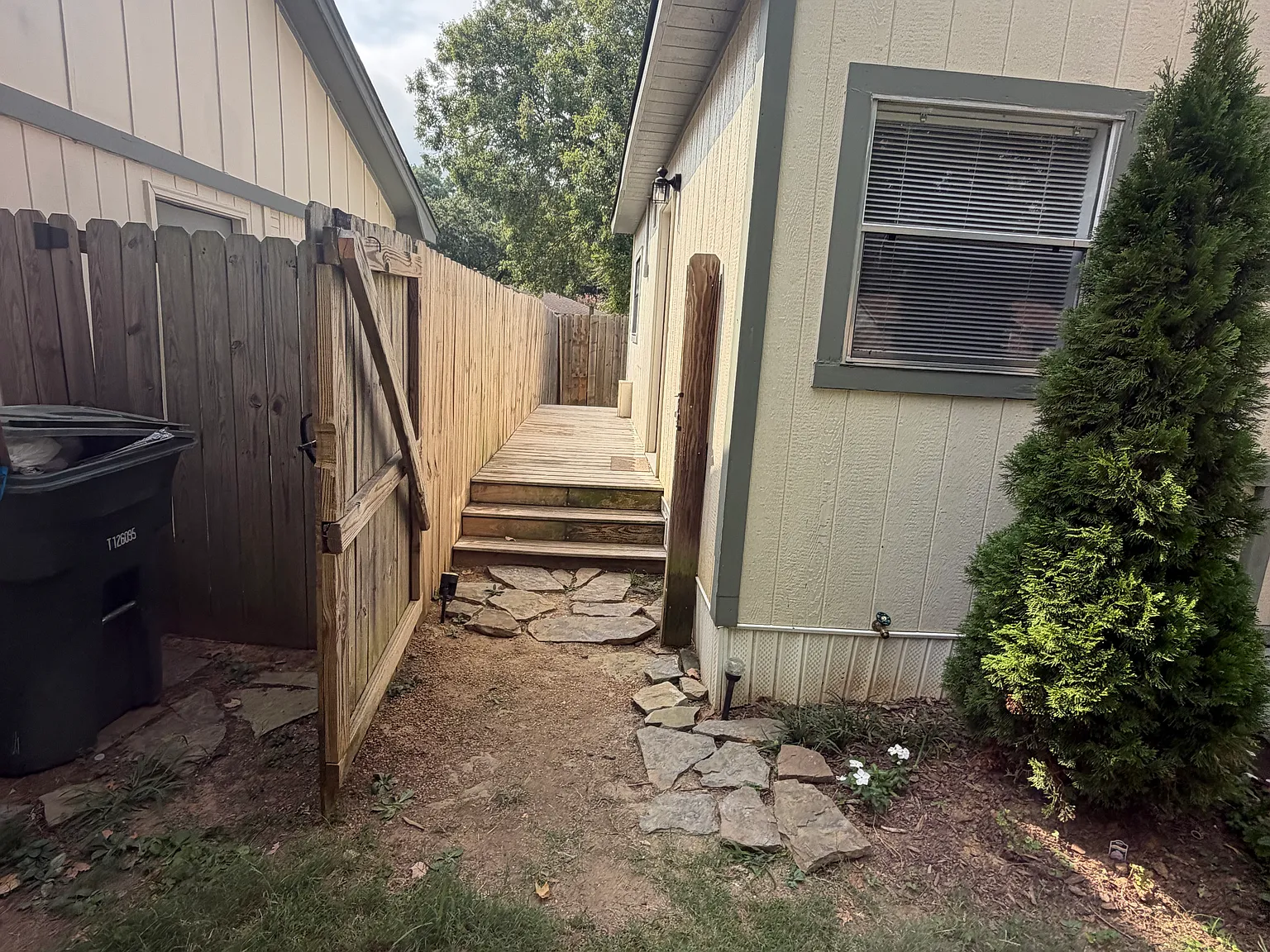 6337 Thrushcross Dr — Photo 2