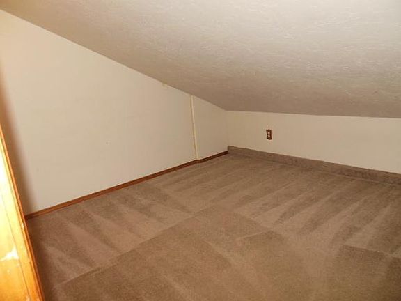 5th image of 7011 SW Stradford Ave