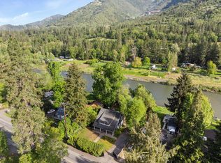 6560 Rogue River Hwy, Grants Pass, OR 97527