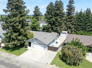 1384 Briarwood Ave, Escalon, CA 95320