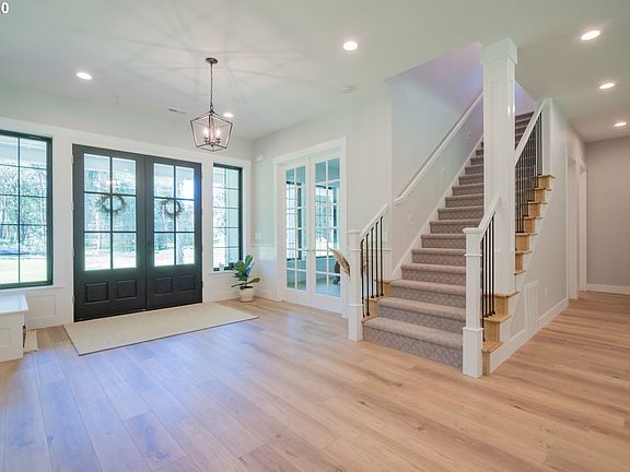3rd image of 36505 NW Seibler Dr