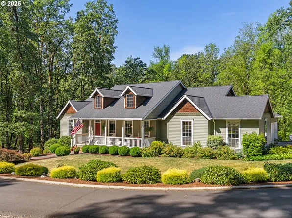 22957 SE Oakview Ln, Eagle Creek, OR 97022