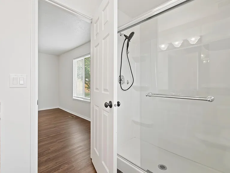 3007 Manchester Dr — Photo 15