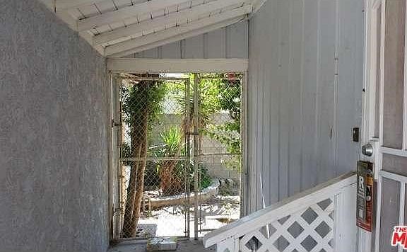 5th image of 6643 Teesdale Ave