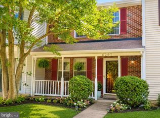 6207 Deerwood Ct, Waldorf, MD 20603