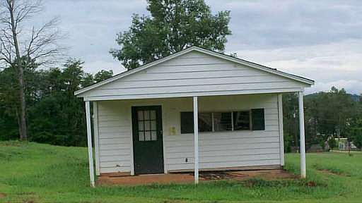 2nd image of 30 Mount Pleasant Rd