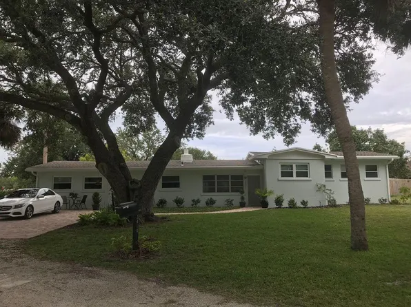 2401 Greenway Dr, Melbourne, FL 32901
