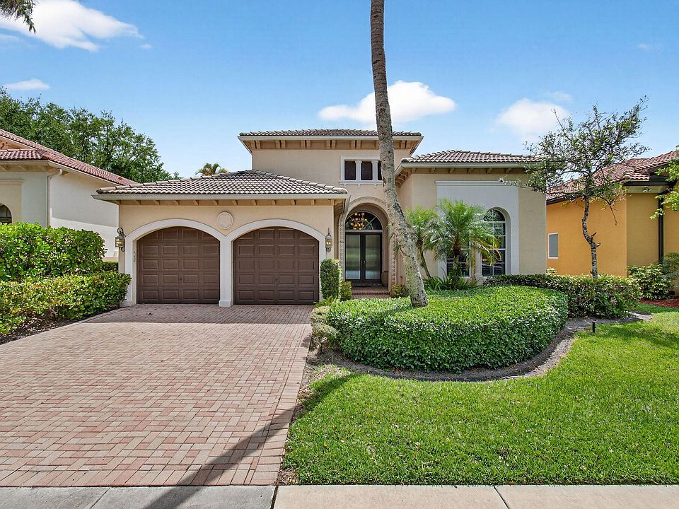 1st image of 17728 Villa Club Way
