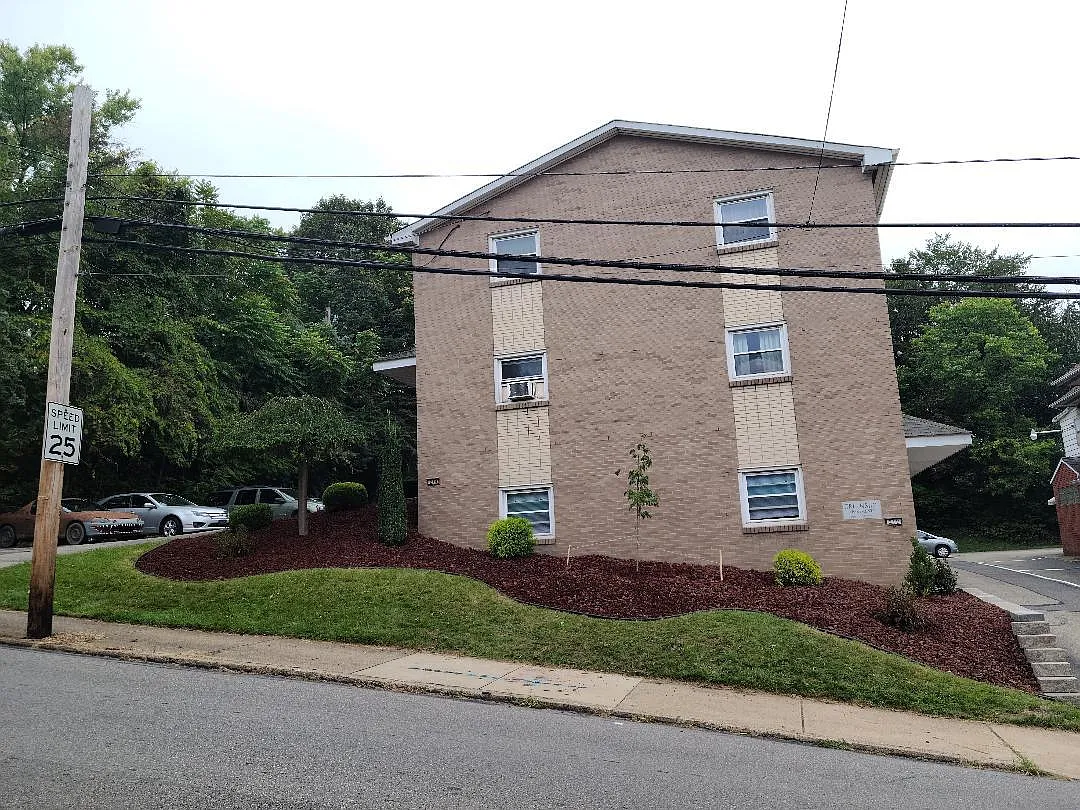 Building Photo - 214 Greenside Ave #7