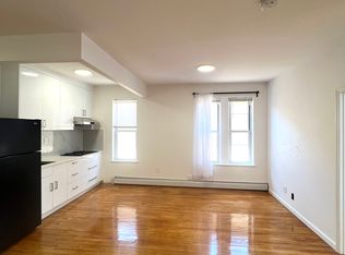 2050 76th St #2F, Brooklyn, NY 11214