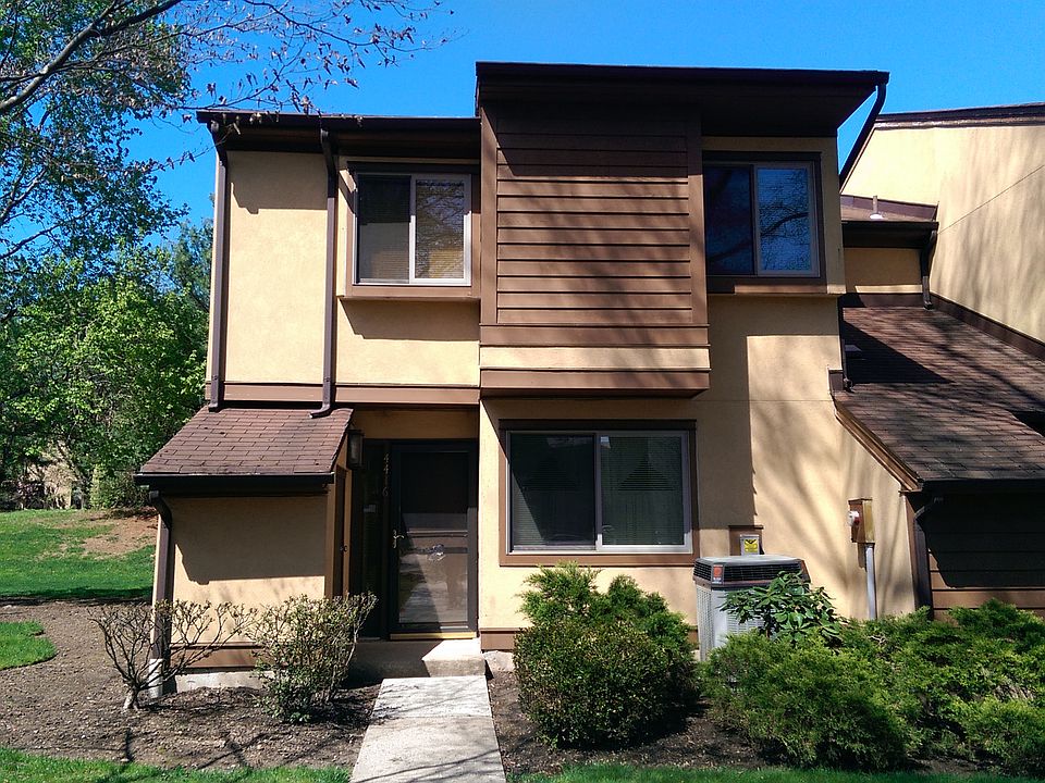 2nd image of 4416 Sayre Dr
