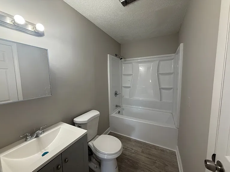 348 Schley Cir — Photo 16