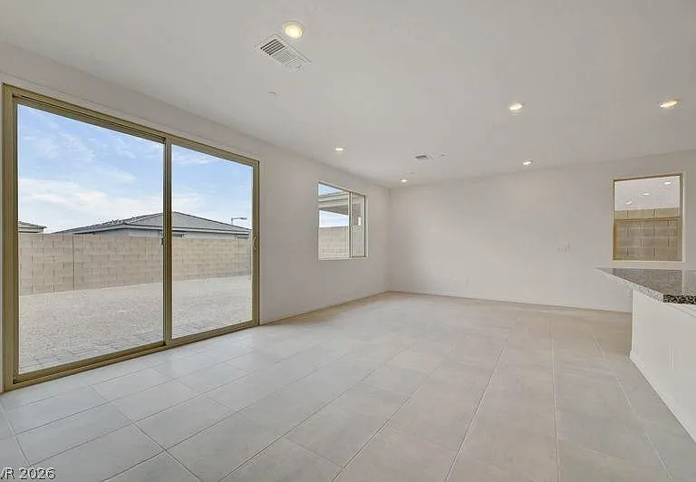 1550 Rock Kestrel St — Photo 19