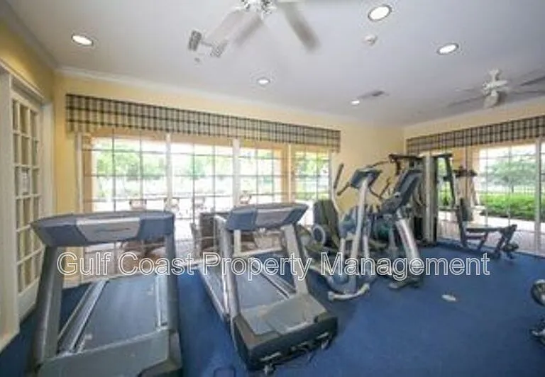 8361 Miramar Way — Photo 23