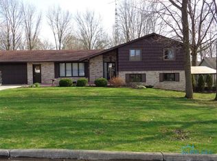 120 W Willow Run Dr, Ottawa, OH 45875