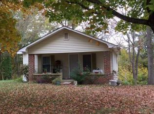 351 Jenkins Rd, Rossville, GA 30741