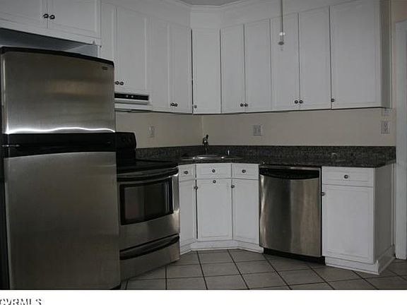 2nd image of 315 N 29th St