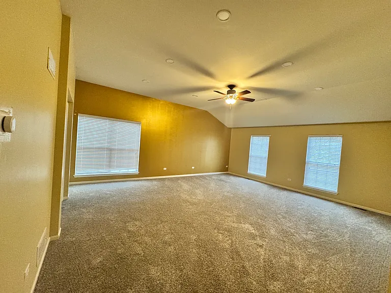1339 Palisades Dr — Photo 35