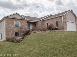 4074 115th Ln, Norwalk, IA 50211