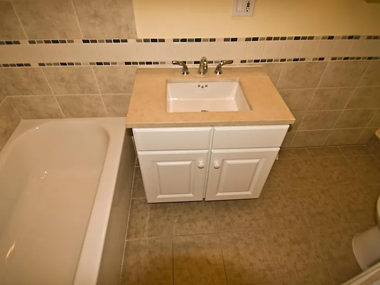 441 Hallett St #2 — Photo 13