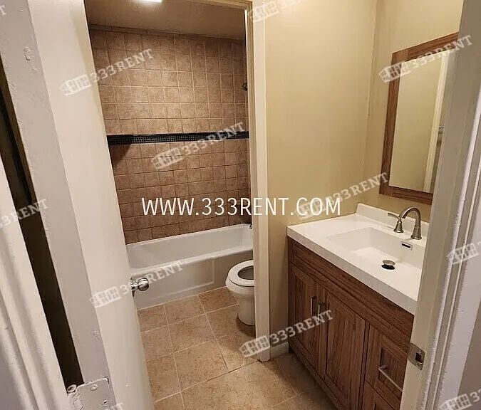 4157 Roanoke Rd #2 — Photo 5