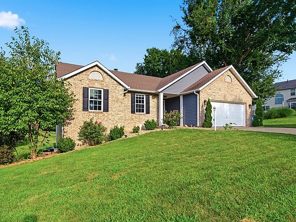 3rd image of 2116 Appomattox Ct