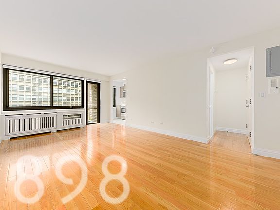 4th image of 135 W 96th St #11DD
