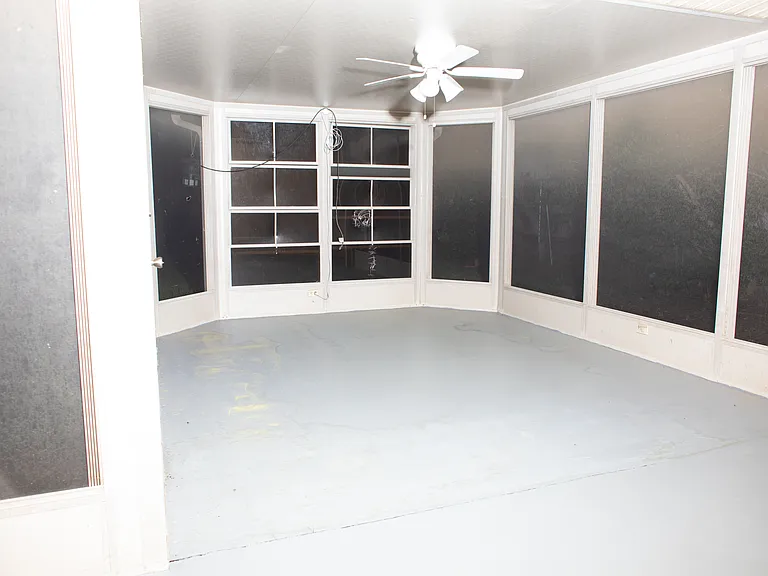 7960 Williams Ave — Photo 16