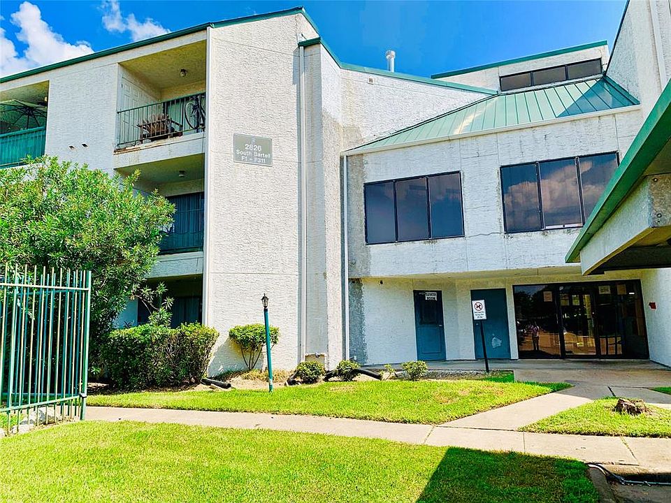 1st image of 2826 S Bartell Dr APT 34