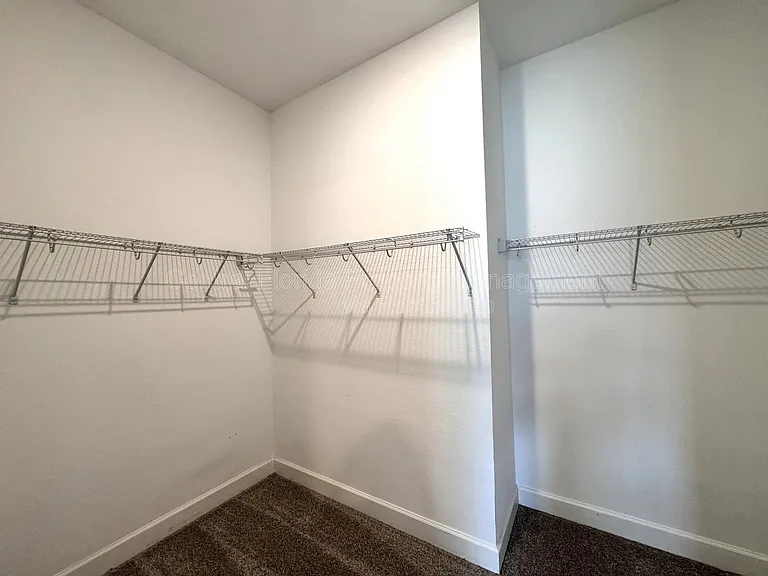 13808 Chauvin Ave — Photo 27