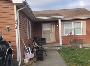 974 Blueberry Ct, Newark, OH 43055