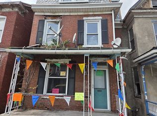 9 Montgomery Ave, Lewistown, PA 17044