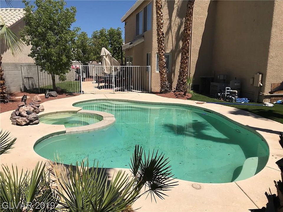 2nd image of 169 Mirador St