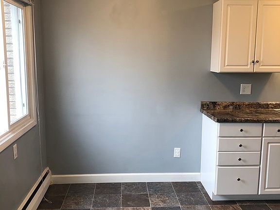 4th image of 1757 Thomas Ave APT 8