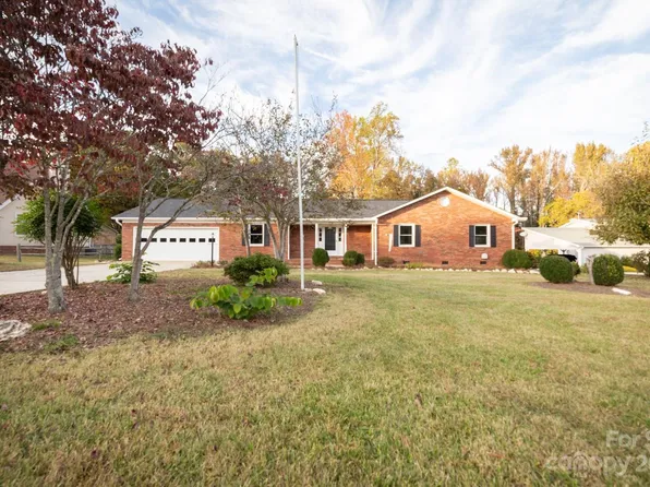 1211 Juniper St, Granite Quarry, NC 28146