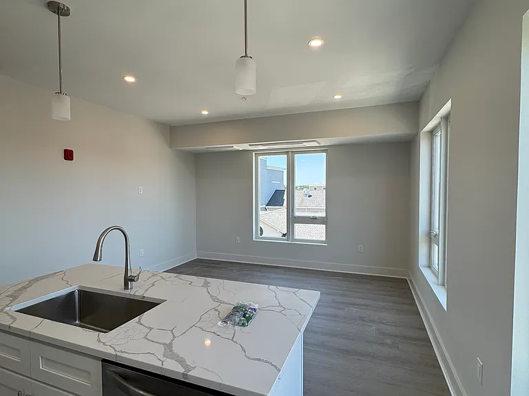 386 Atwells Ave #2A — Photo 4