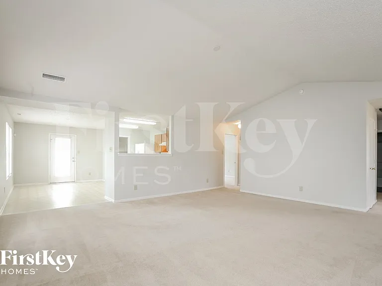 12729 White Rabbit Dr — Photo 3
