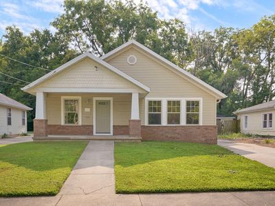 2134 N Howard Avenue, Springfield, MO, 65803